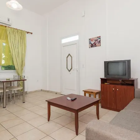 Alexios Apartman Páhisz
