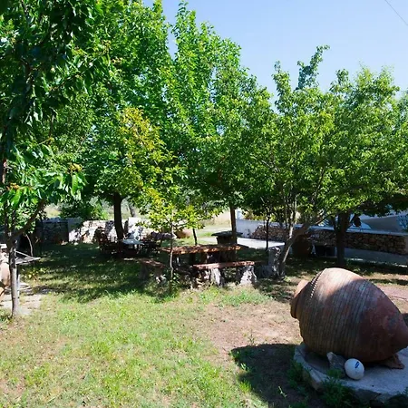 Alexios Apartman Páhisz