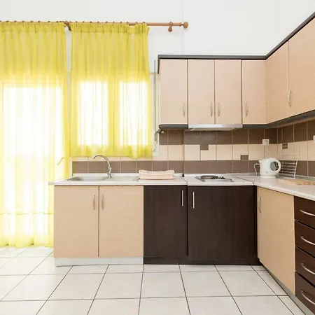 Alexios Apartman Páhisz